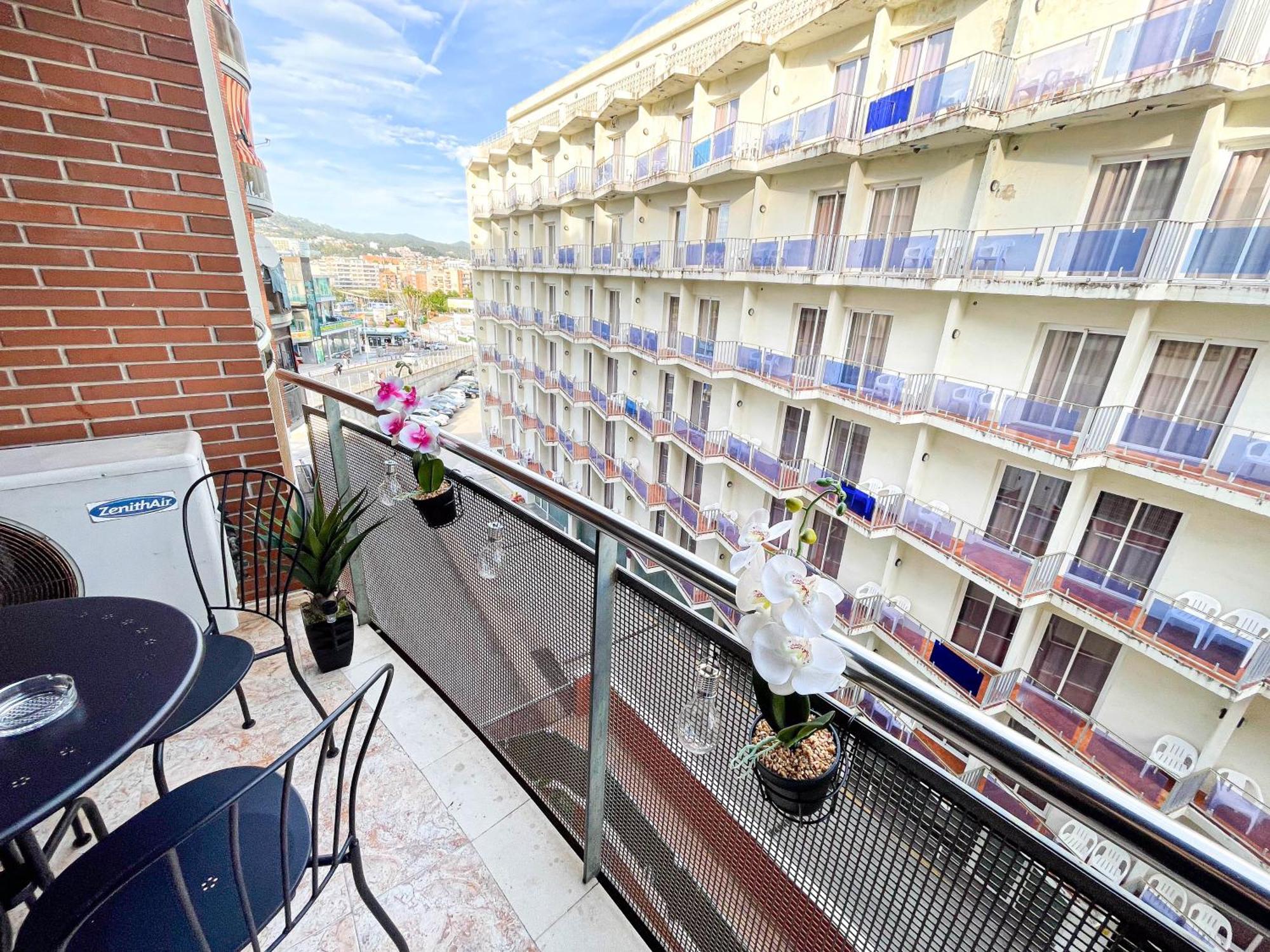 Apartament Red Lloret *